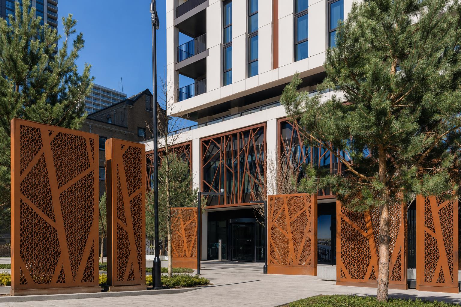 222 Marsh Wall, LONDON